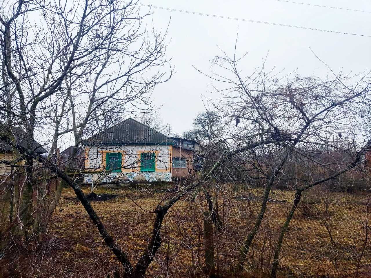 Продам будинок з газом, неподалік від Чернігова, траса на Седнів. (SP)