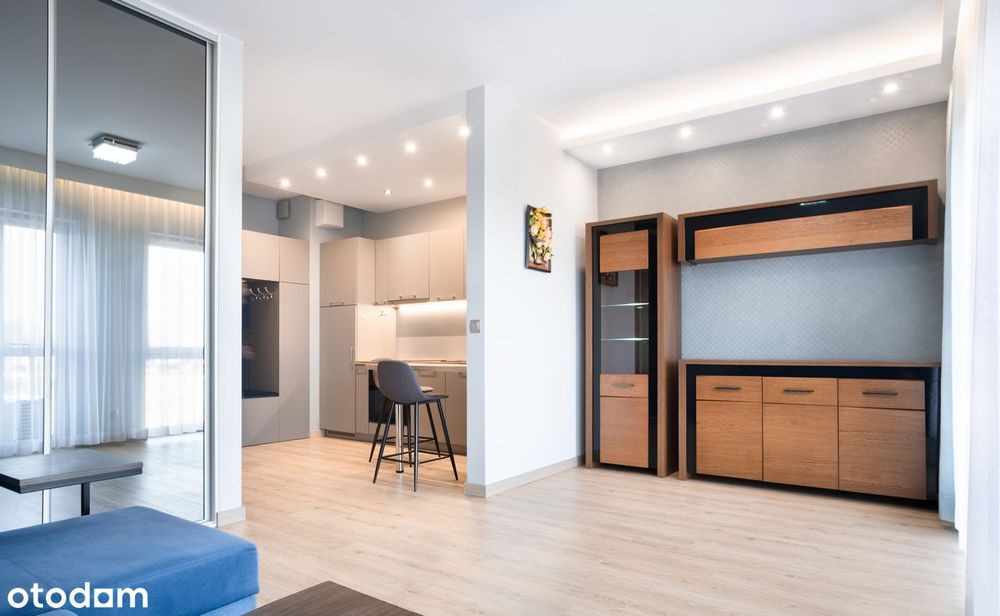 Klimatyzowany Apartament 32 m² | Balkon | 7/16 p. | Ilumino | Centrum