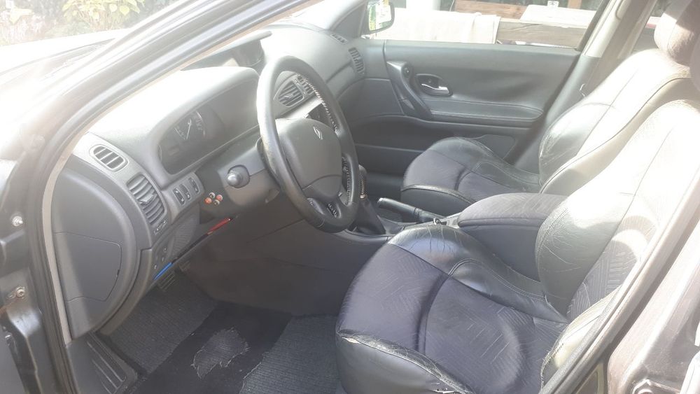 Renault laguna 2, 2001р,1,6 бензин