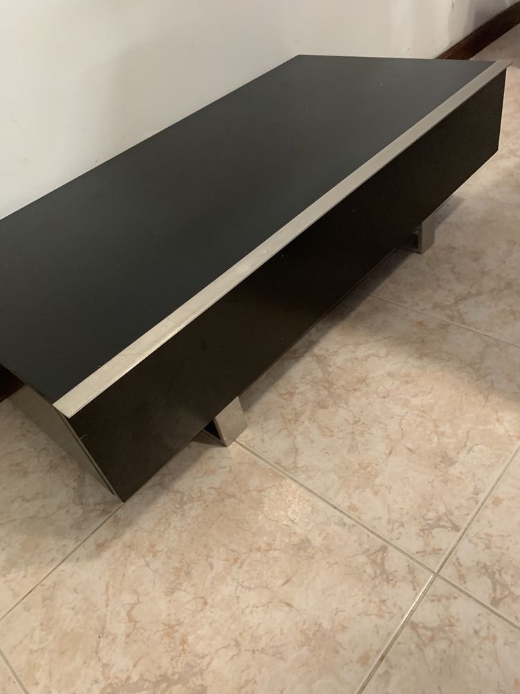 movel em excelente estado