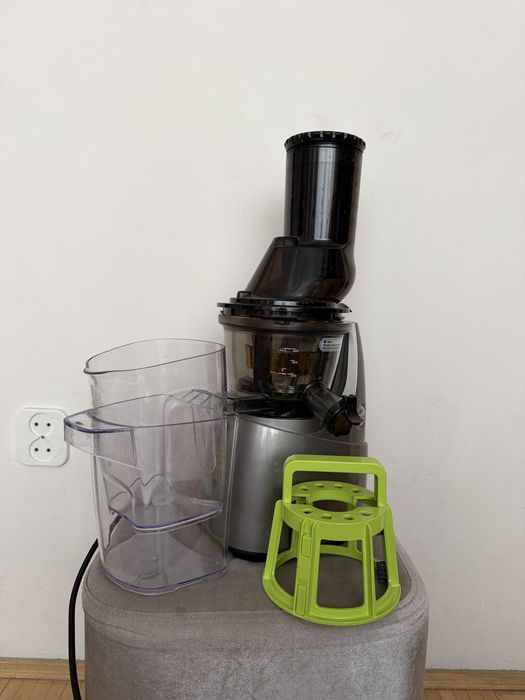 Wyciskarka wolnobrotowa Kuvings NS-621CES