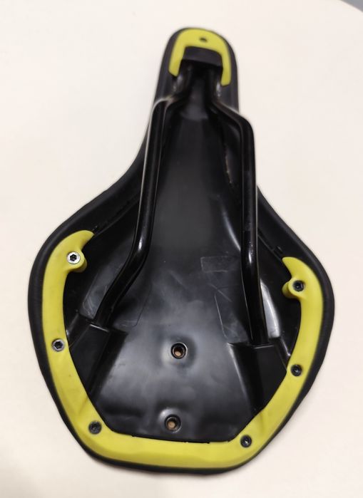 Selim SYNCROS BELCARRA Regular 1.5 Rails