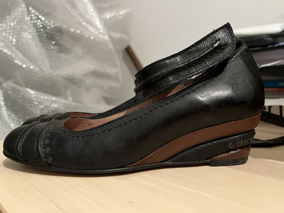 Sapatos Fly London 36