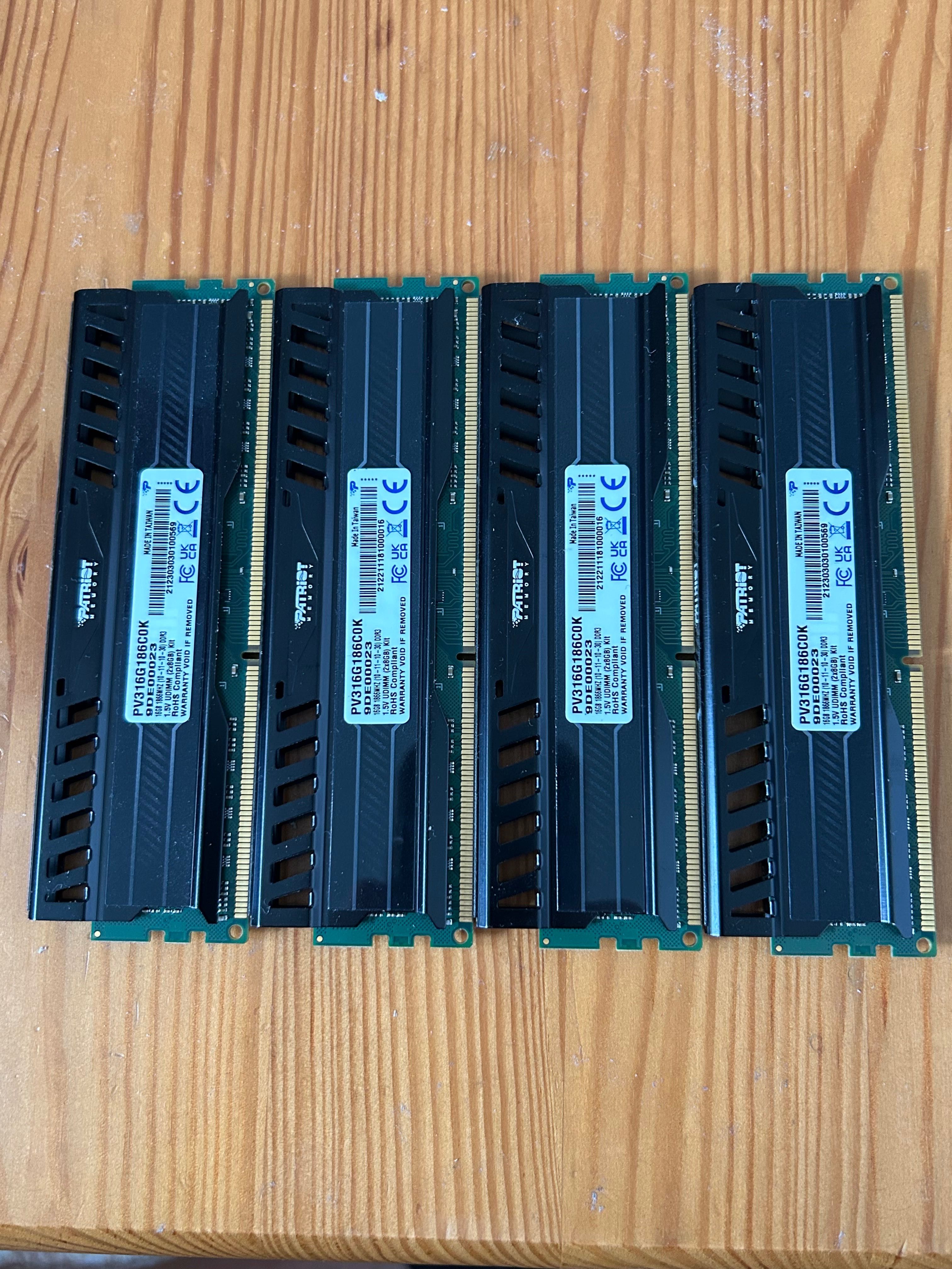Pamięć RAM DDR3 Patriot Viper 4x8GB 32GB 1866MHz