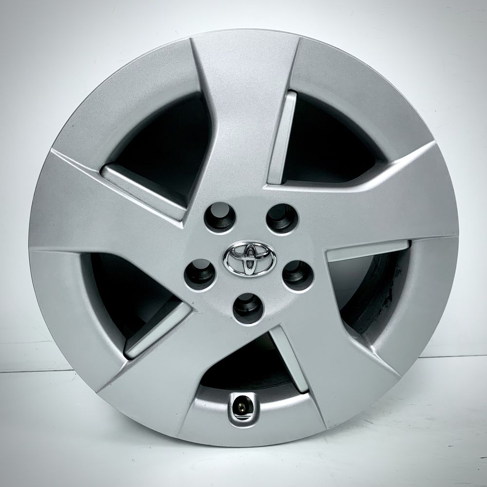 Felgi aluminiowe 15” Toyota Prius / 5x100 6J et48 (040)