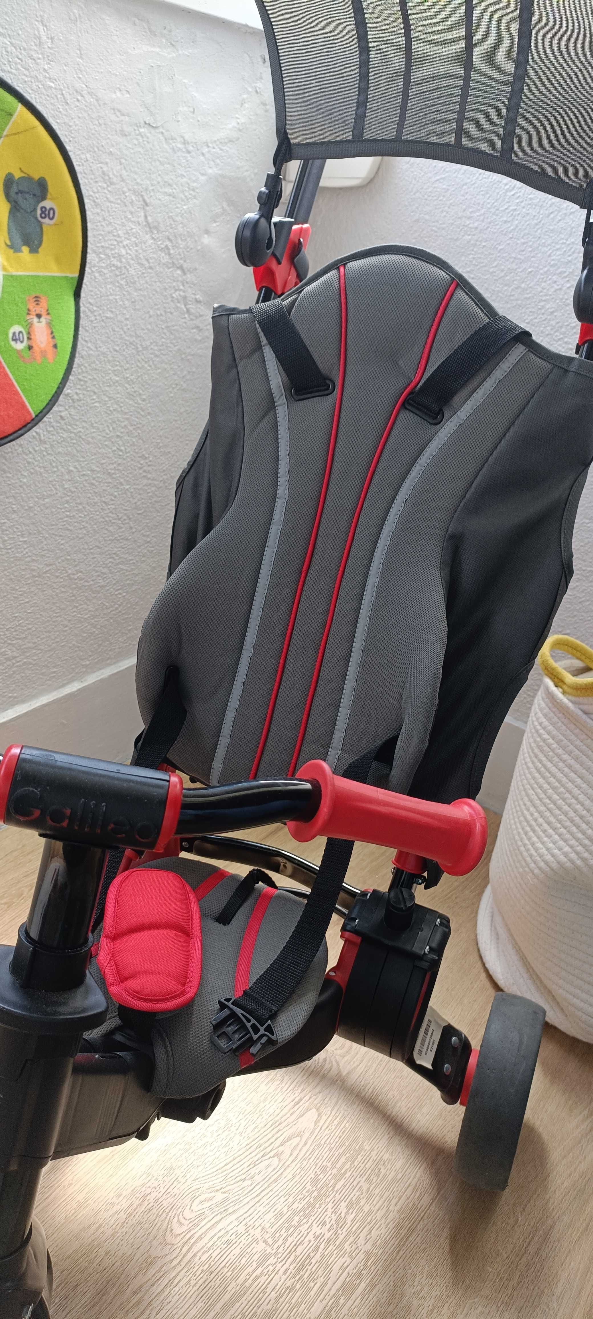 Triciclo em ótimo estado