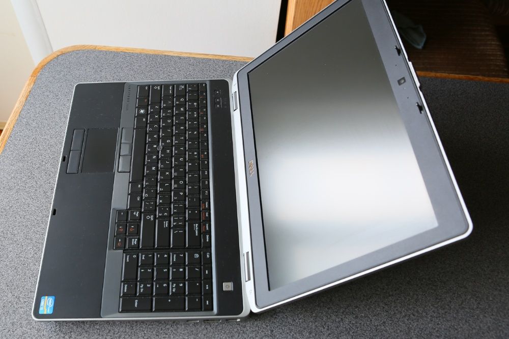 Ноутбук студента 15. Dell Latitude e6530 i5 ssd120/ 8GB/HD/nVidia 5200