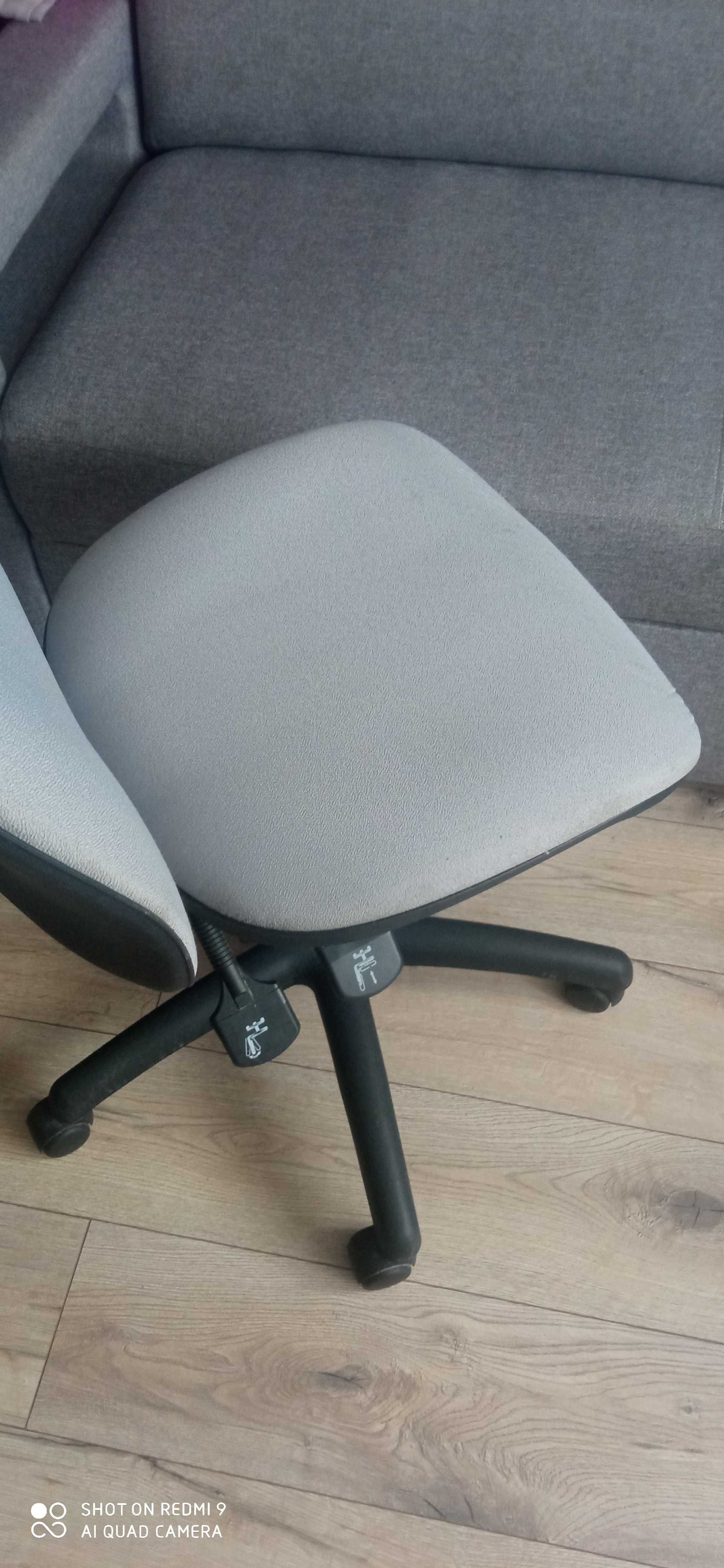 Krzesło obrotowe  szare