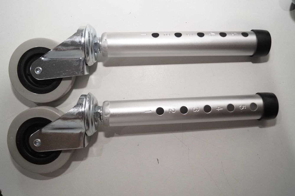 1561 Zestaw 4 zapasowych kółek do balkonika chodzika dla seniora