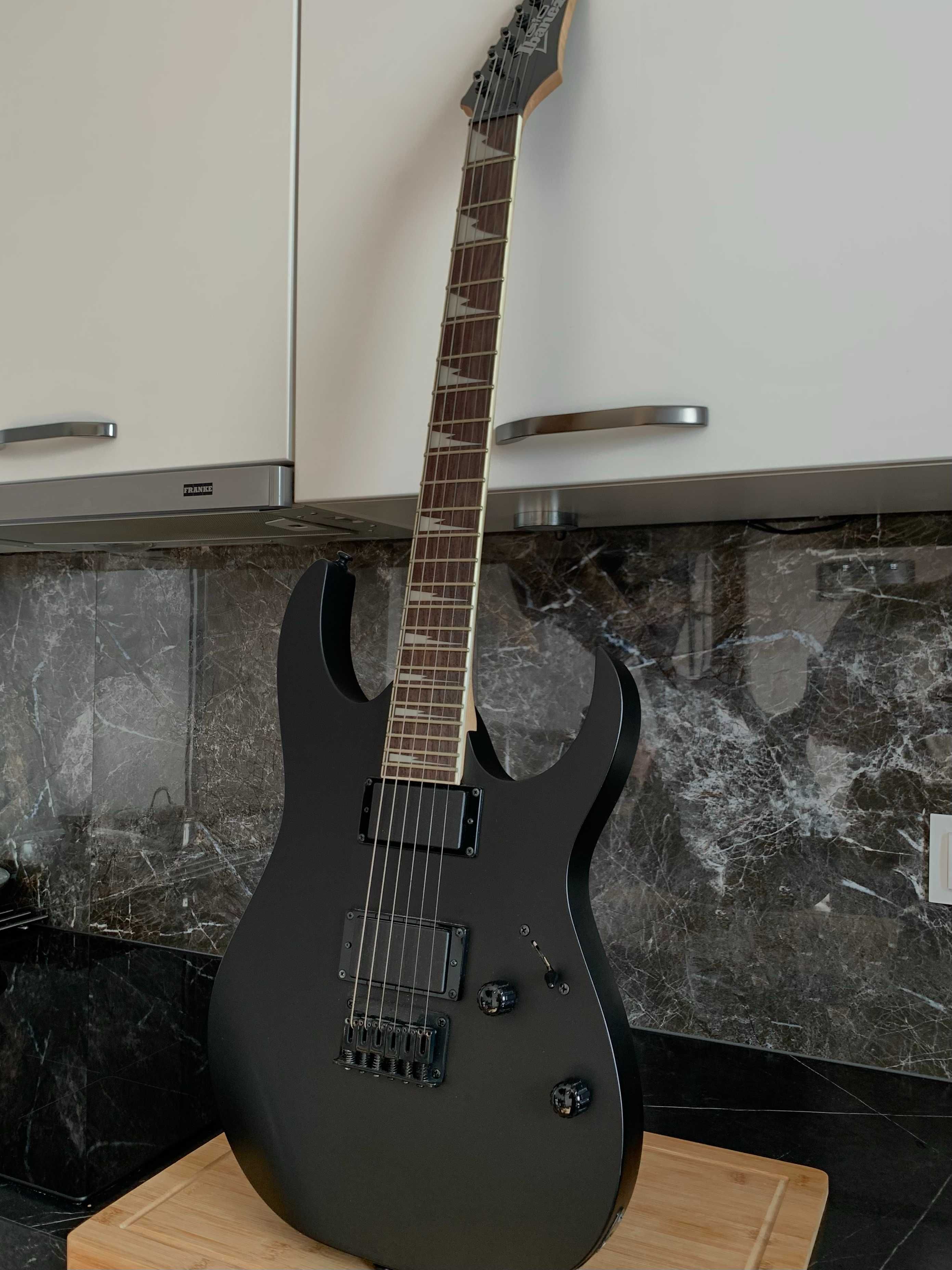 Gitara Elektryczna Ibanez GRG121DX-BKF