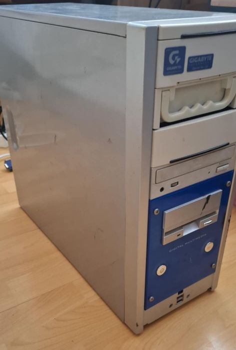 Komputer Vintage Gaming AMD Athlon xp2600+