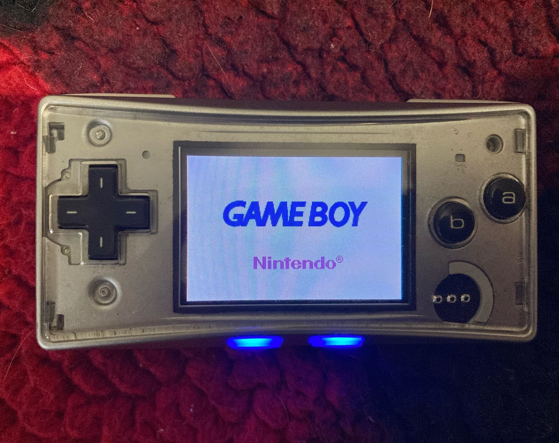 . Gameboy Micro .