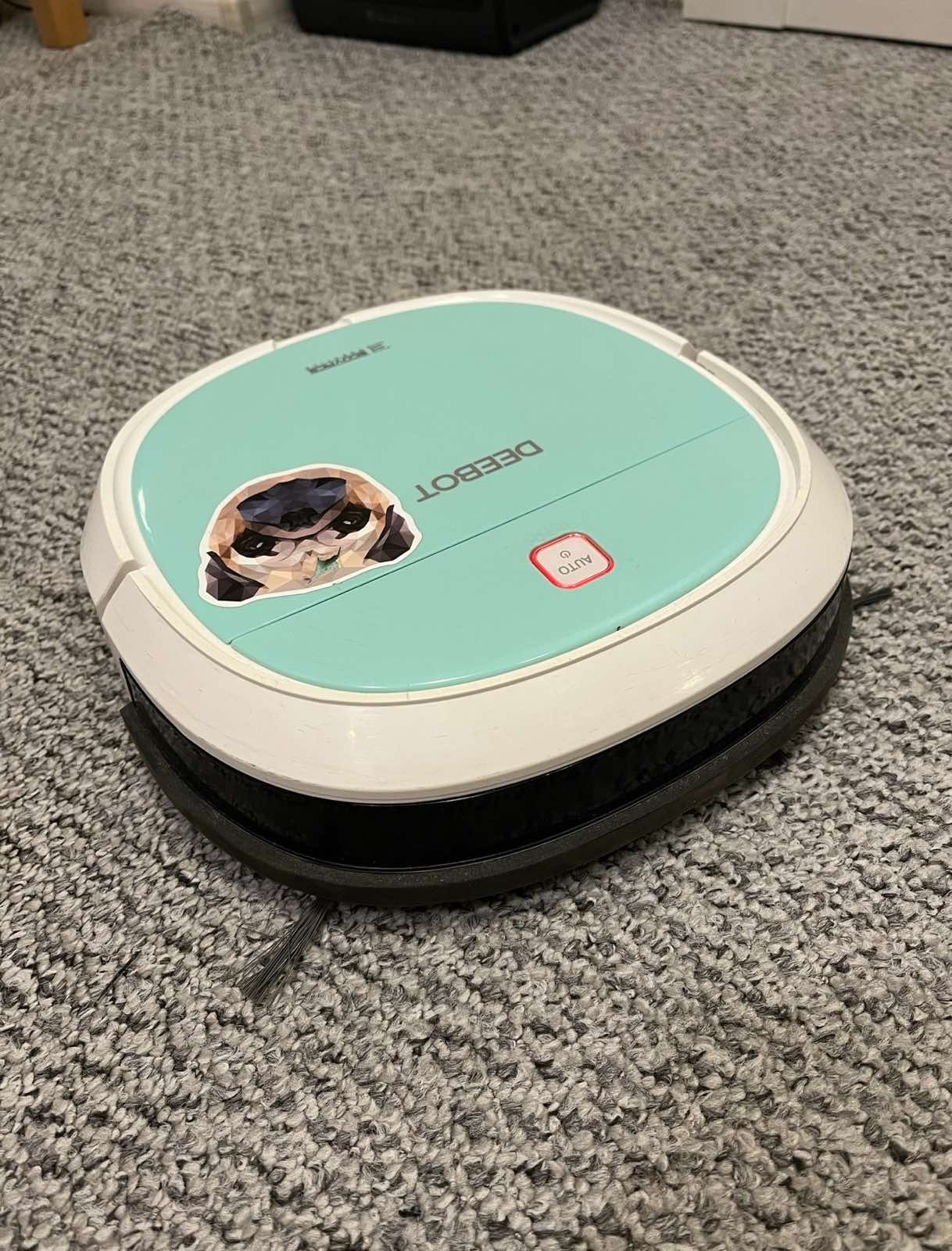 Моющий Робот-пылесос ECOVACS DEEBOT mini DK560