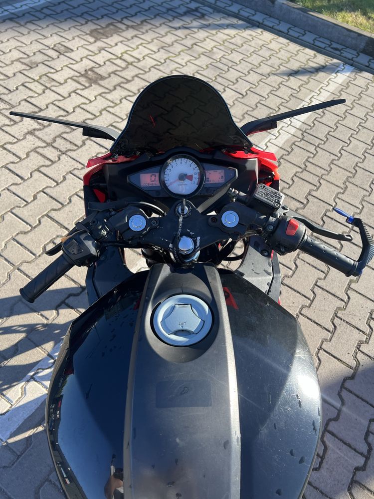 Продаю Vaper r1