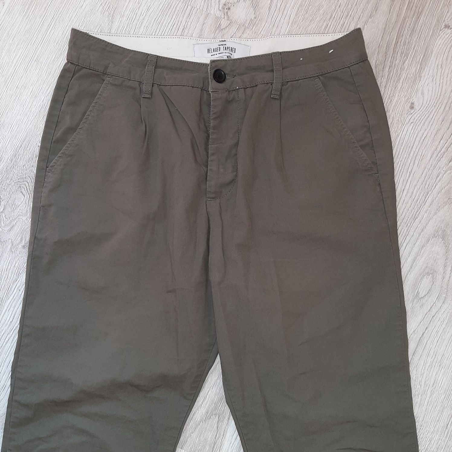 Spodnie typu chino relaxed Topman r. 32/30