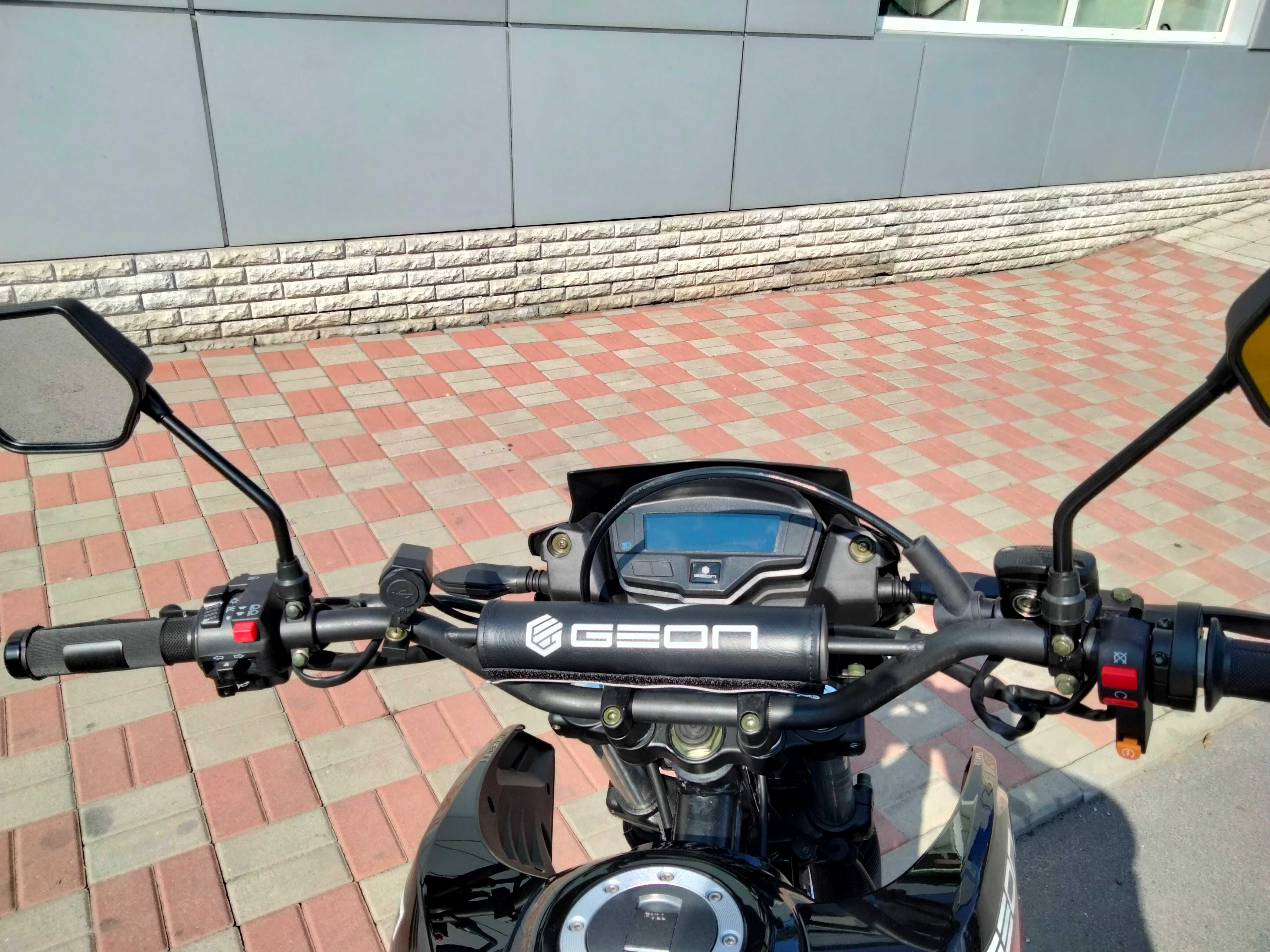 Мотоцикл Geon X-Line 250 FE (колеса 21/18)