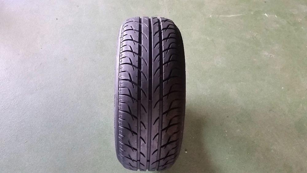 Opona pojedyncza 185 55 R15 82V Orium 401 bieżnik 6mm