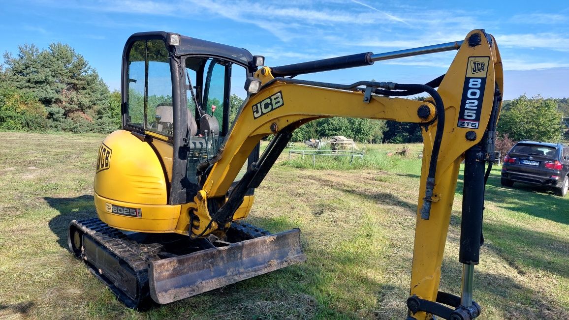 Wynajem koparki kołowej NEW HOLLAND MH 2.6 wypożyczenie koparki 10Ton