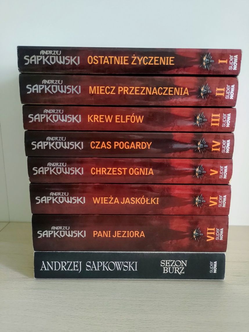 Seria książek Wiedźmin + Sezon burz Andrzej Sapkowski SuperNowa