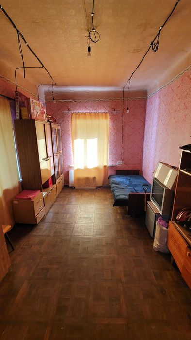 Продам 2 к. кв. ул. Москалёвская, ост. ул. Валерьяновская