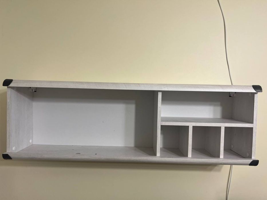 Меблі в кімнату