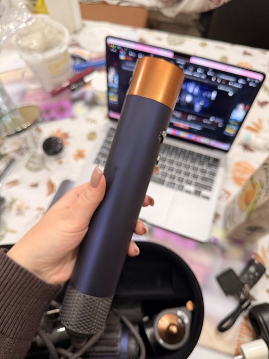 Dyson оригінал, практично не користувалась