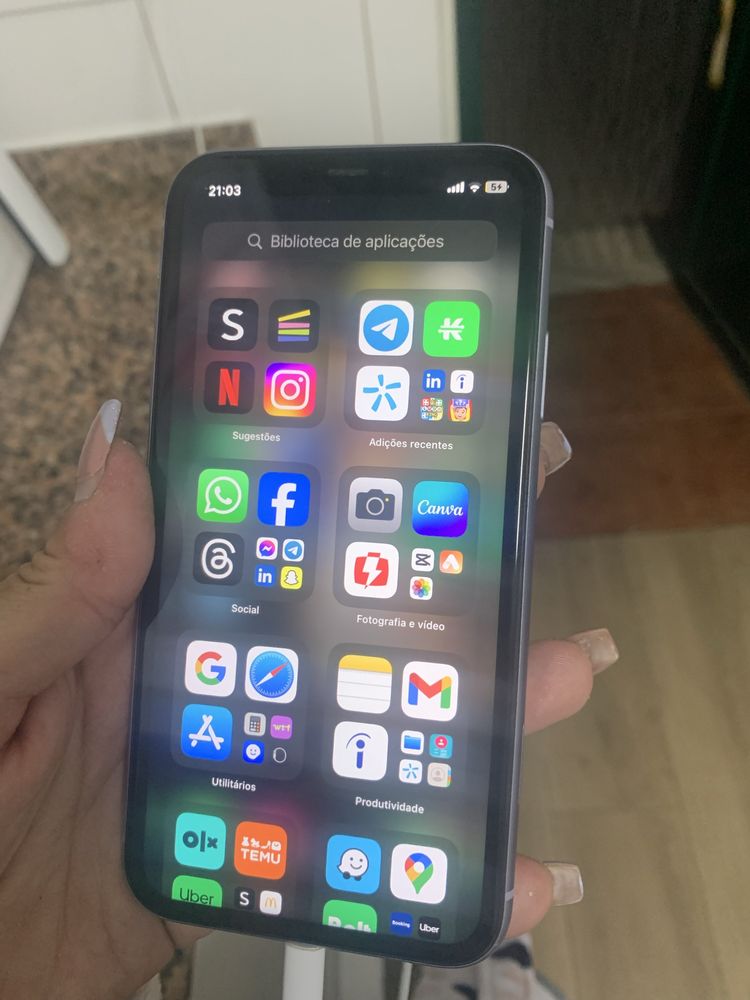 Iphone 11 roxo (usado)