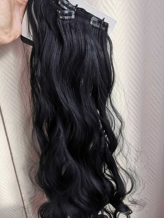 Doczepiane włosy clip in Głęboka czerń 65 cm