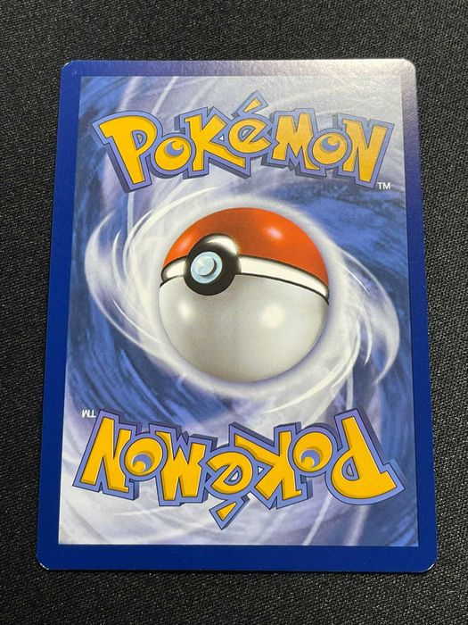 Carta Pokémon Kingdra 37/196 Lost Origin