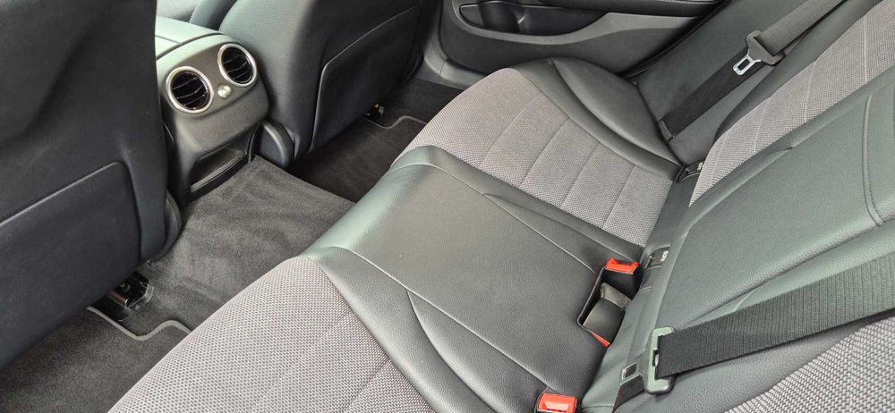 C-KLASA W205 # Webasto # Nawigacja # Półskóra # Oryginał