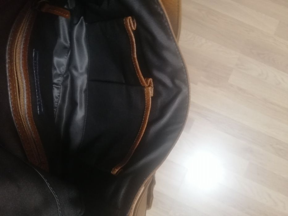 Шкіряна жіноча сумка