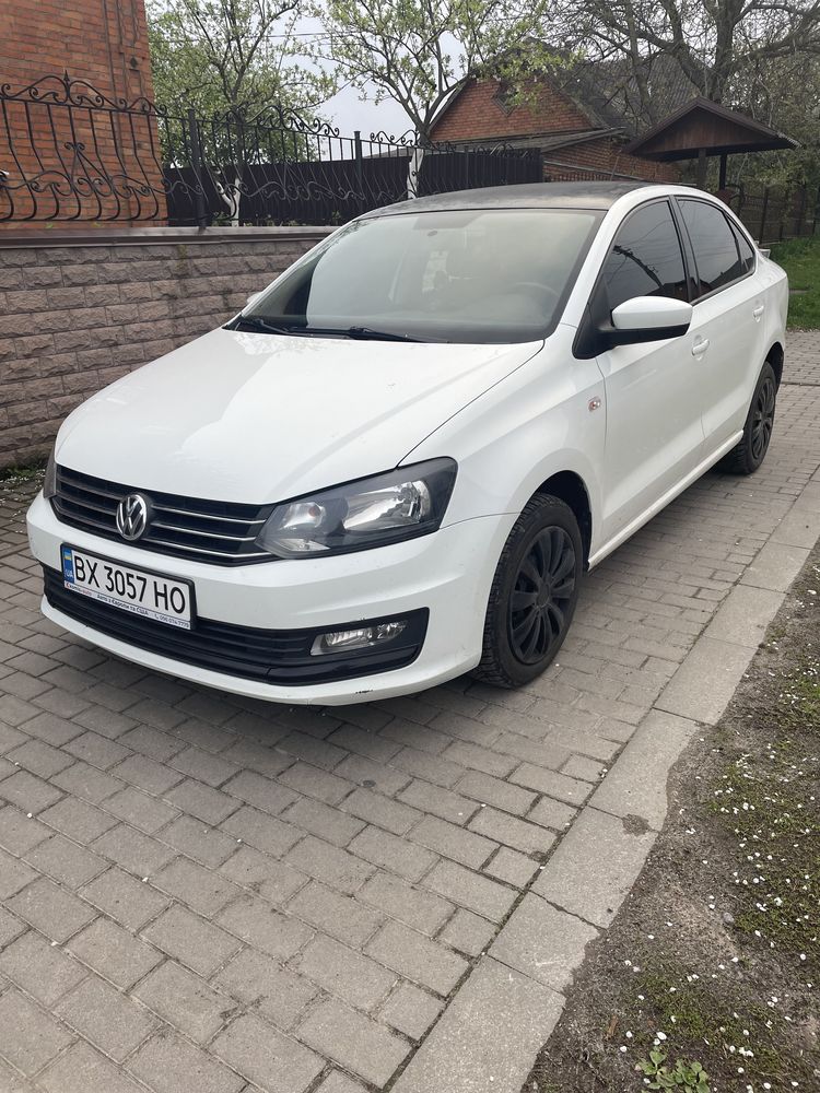 Vw polo 2017 sedan liftback 1.4 tsi