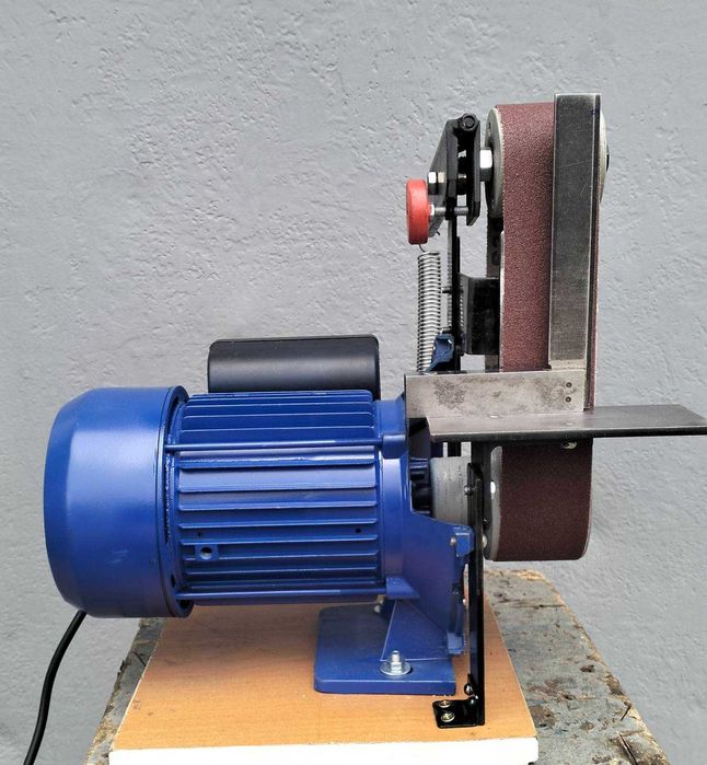 Гриндер (стрічково-шліфувальний станок)