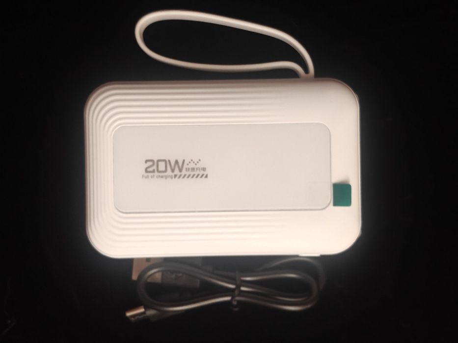 Powerbank Повербанк міні 20000 mAh з вбудованими кабелями