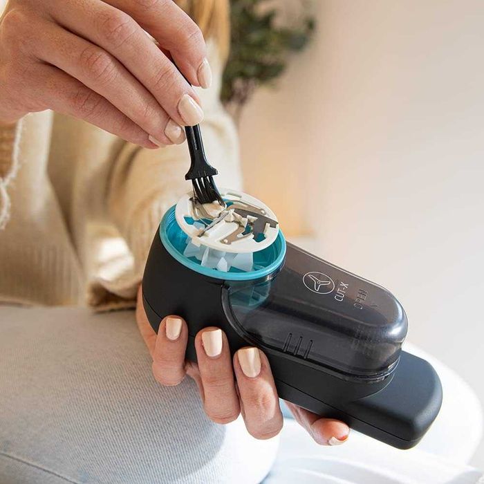 Removedor de borbotos recarregável  Cecotec Cut-X 4500 Garment