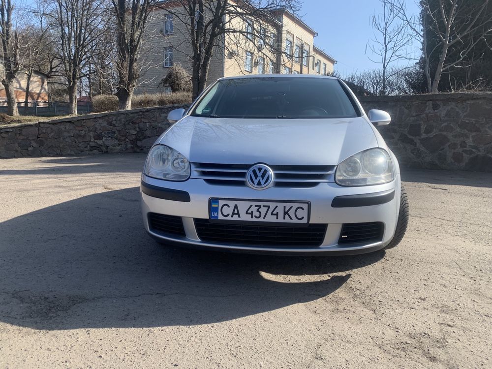 Продам Golf 5 1,4 MPI 2004р.в.