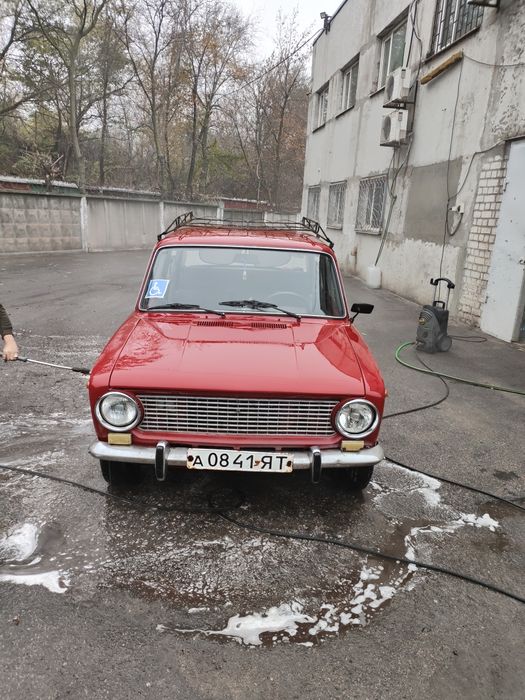 Продам ВАЗ 2101 на увереном ходу.