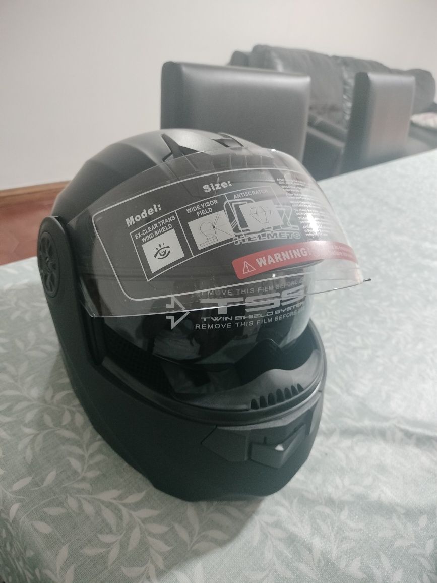 Capacete modular (NOVOS) Vários Tamanhos