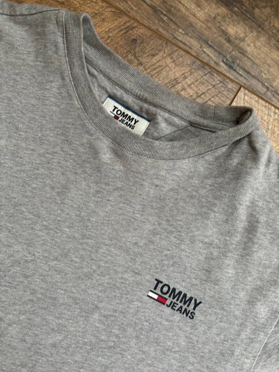 Футболка мужская Tommy Hilfiger jeans L-XL серая базовая