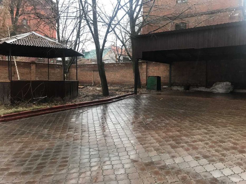 Будівля, окремий офіс, центр міста