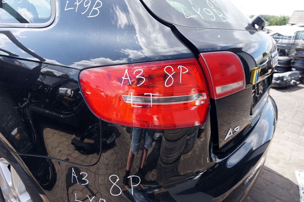 LAMPA TYLNA LEWA A3 8P LIFT 5D HB  AUDI 2008-2013