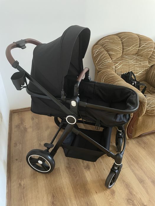 Прогулянкова коляска трансформер