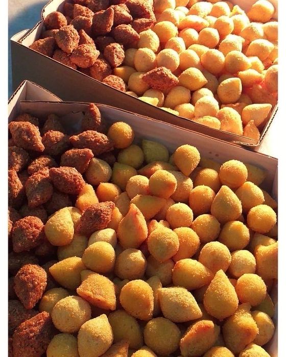 Cento de Salgadinhos Brasileiros – Fresquinhos e Irresistíveis!