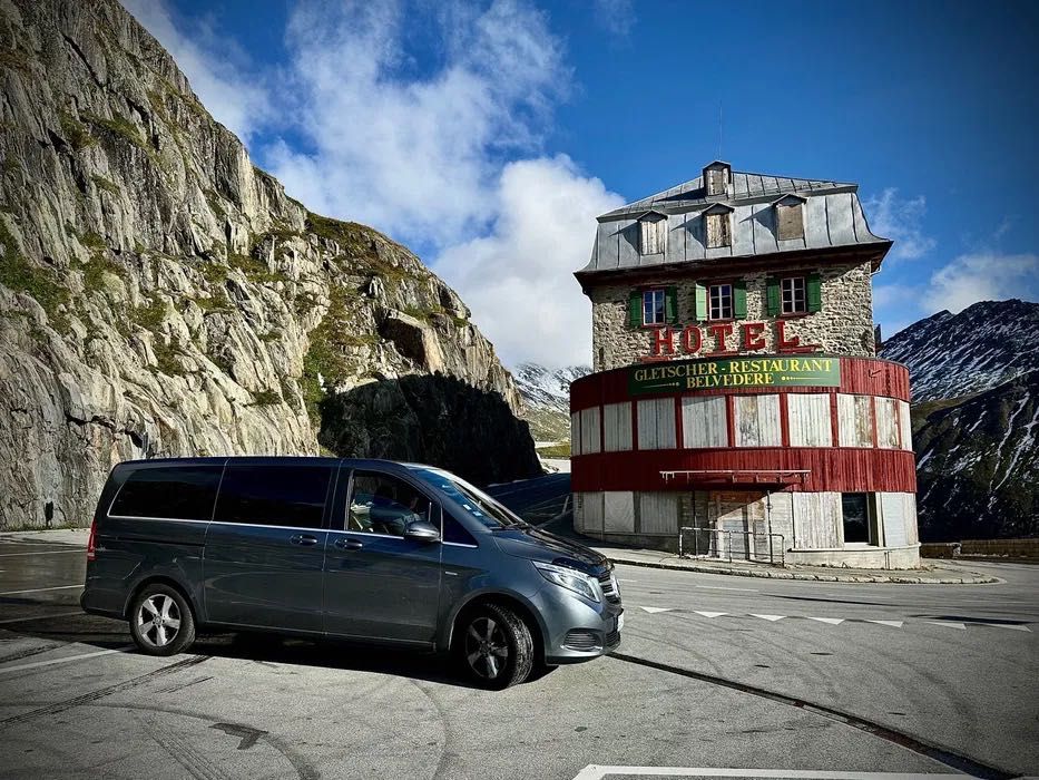 Mercedes v-klasa 4x4 wynajem wypożyczenie bus 7 miejsc F-Vat