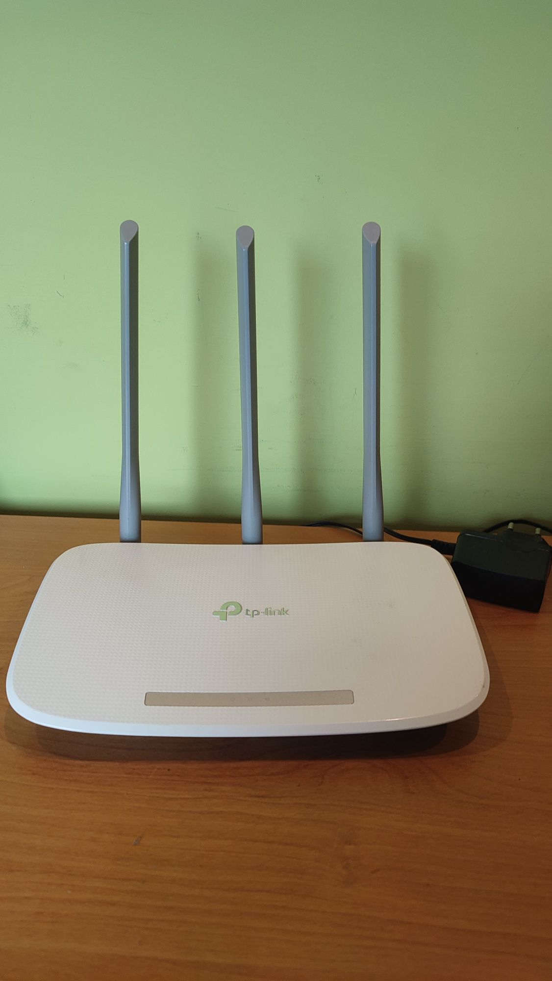 Router TP-Link TL-845N