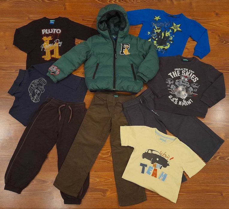 Детские: Куртка Пуховик Кофты Брюки Мальчику 3-4 г. Benetton Бенеттон