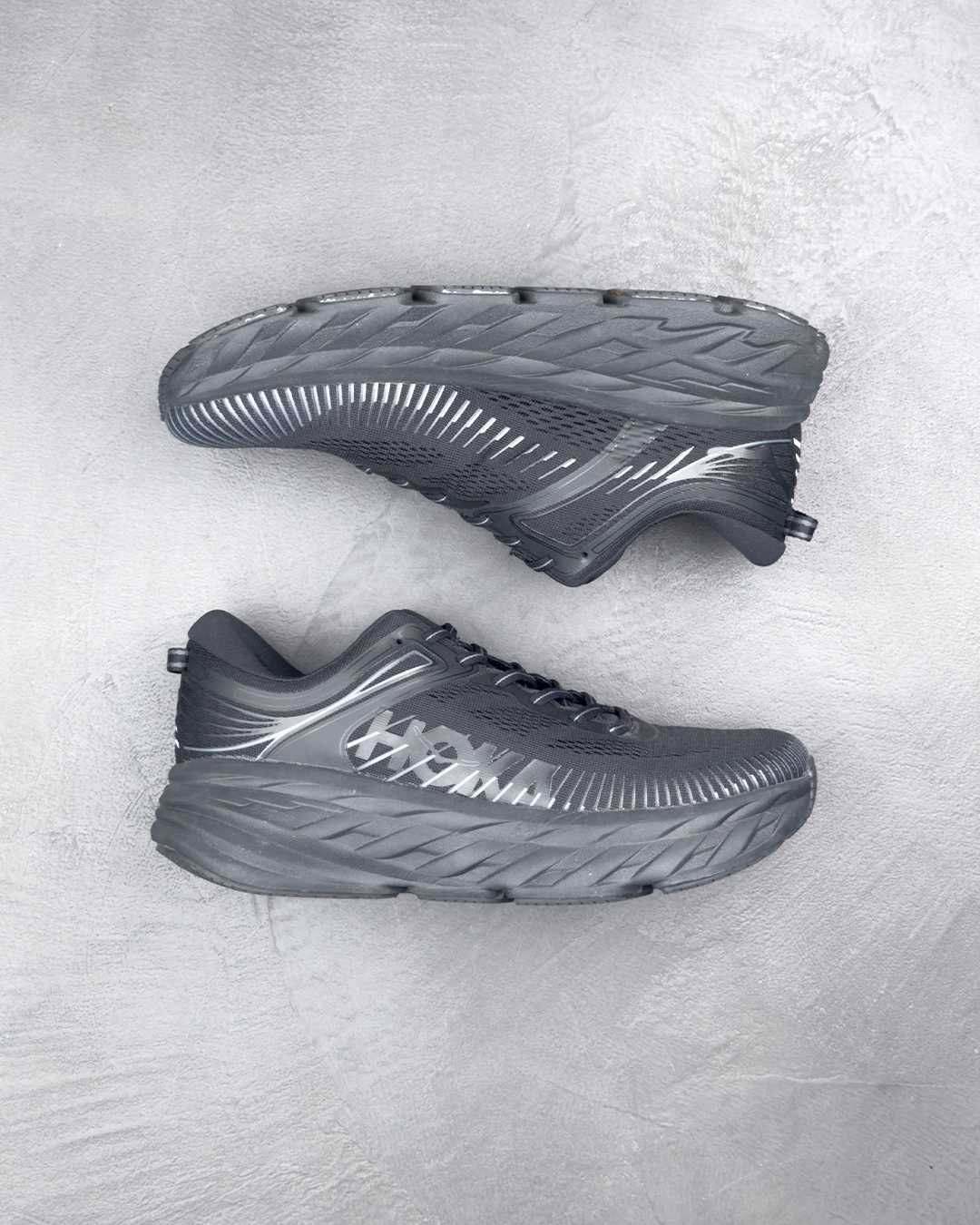 Кросівки Hoka One One Bondi 7 Black