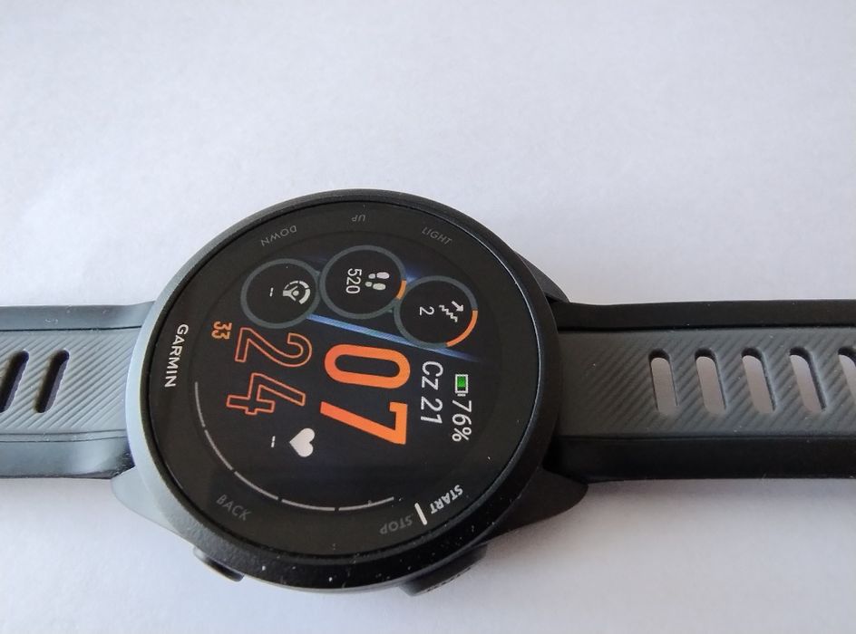 Garmin forerunner 165