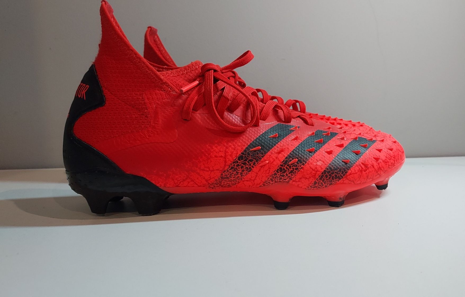 Buty do gry w piłkę nożną  Adidas Predator Demonskin