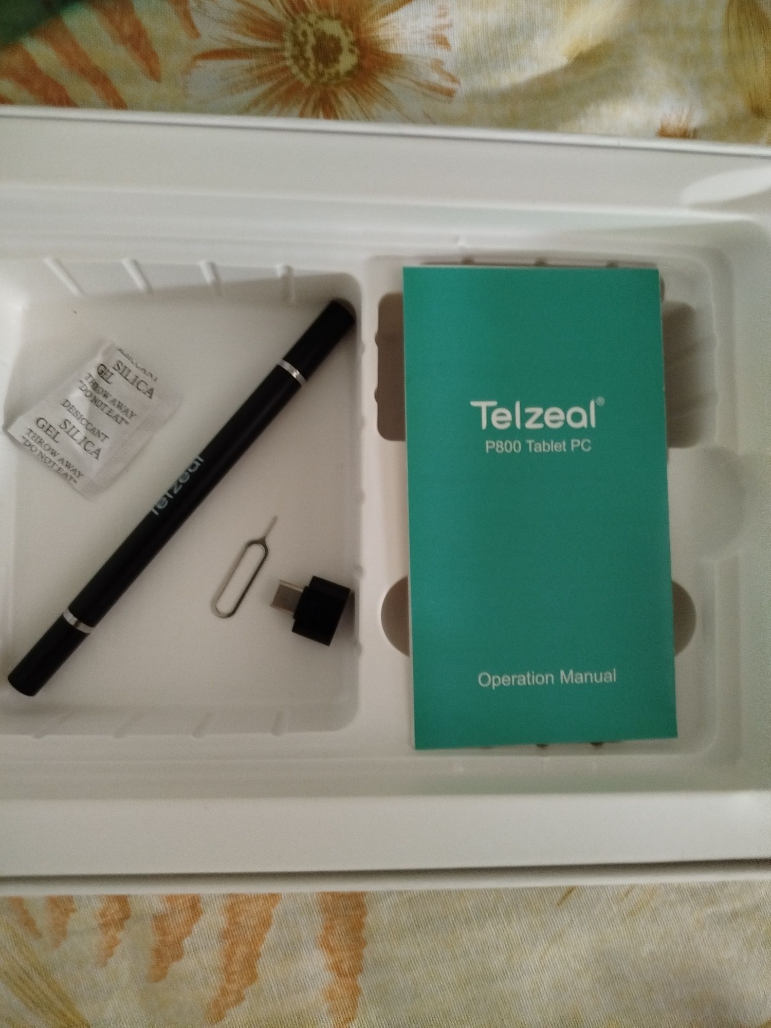 Tablet com teclado 8 "